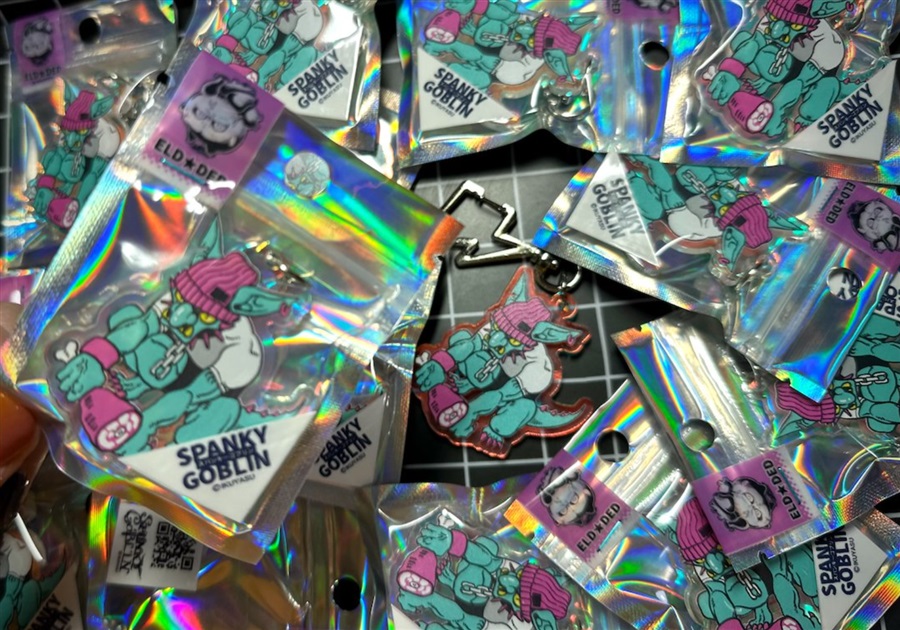 【同人グッズ】オーロラアクリルキーホルダー